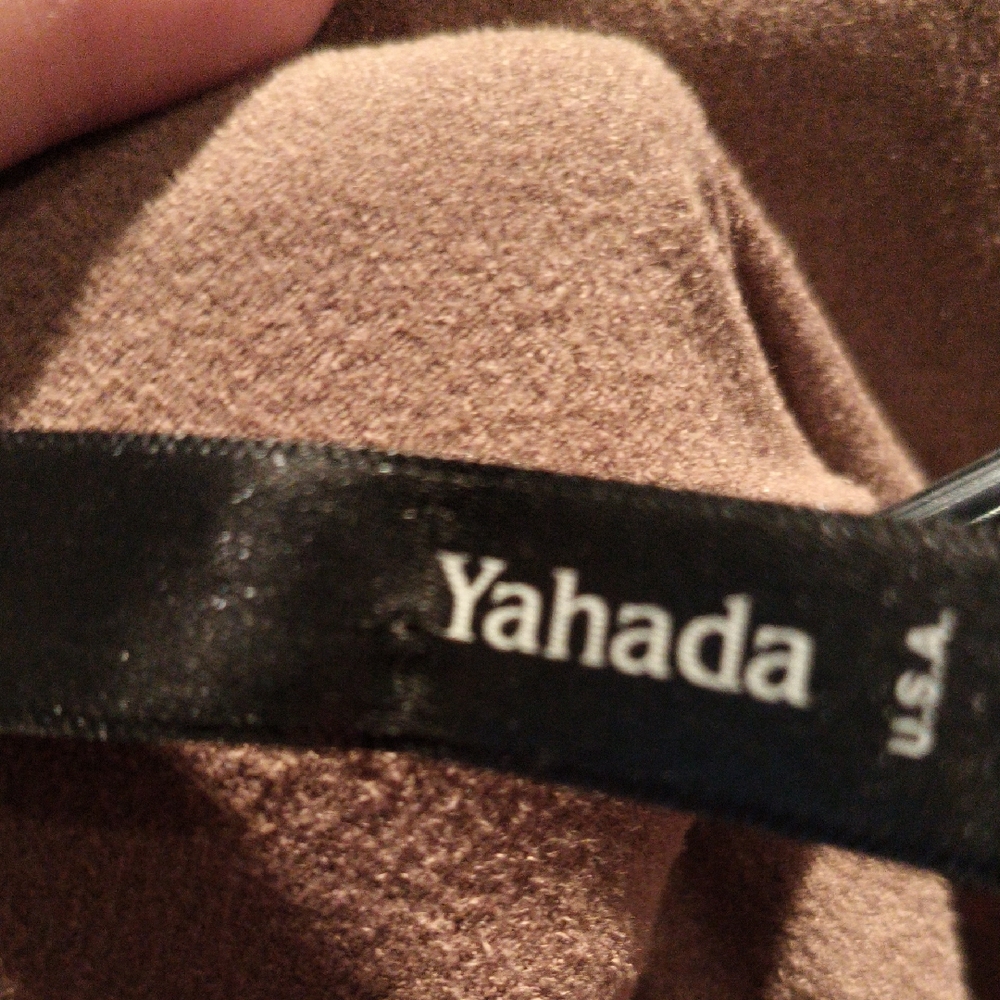 Yahada Elegant Tan Vest With Fringed Back and Hem Size Small
